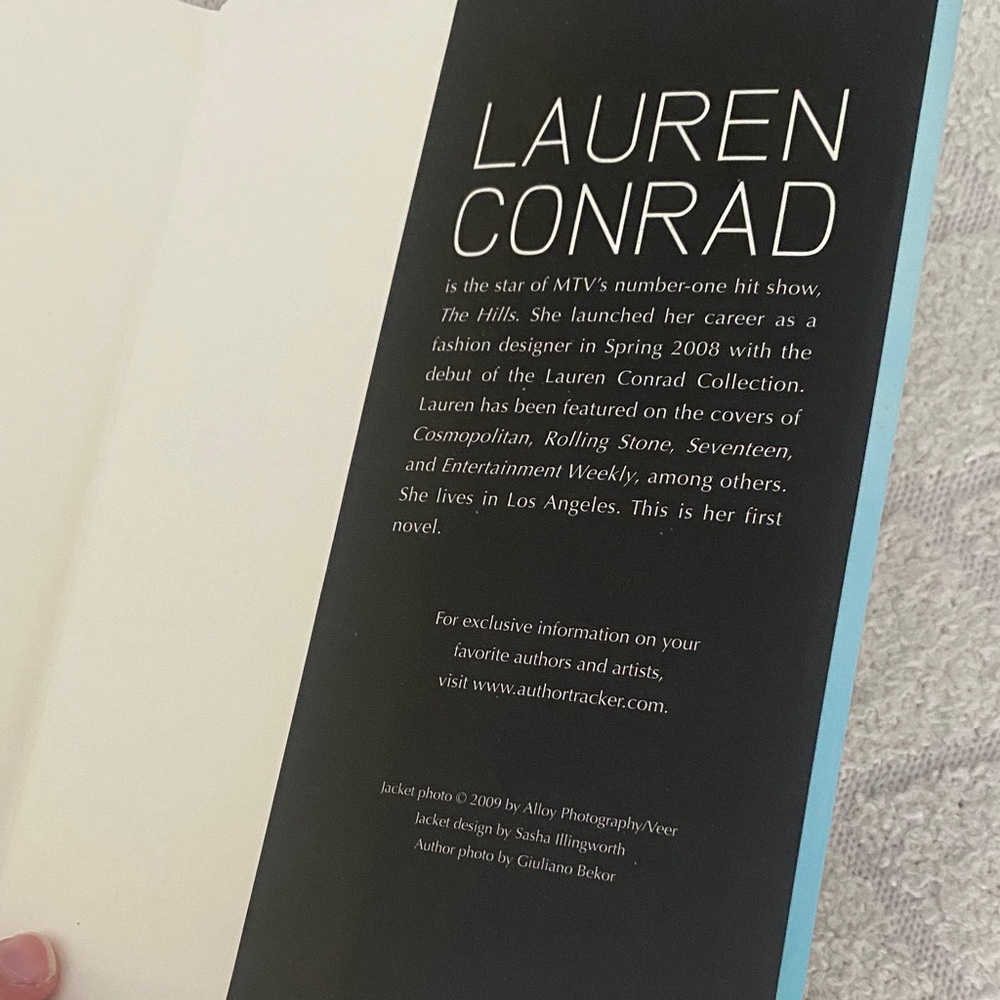 Lauren Conrad L.A. Candy Novel - Picture 3 of 3